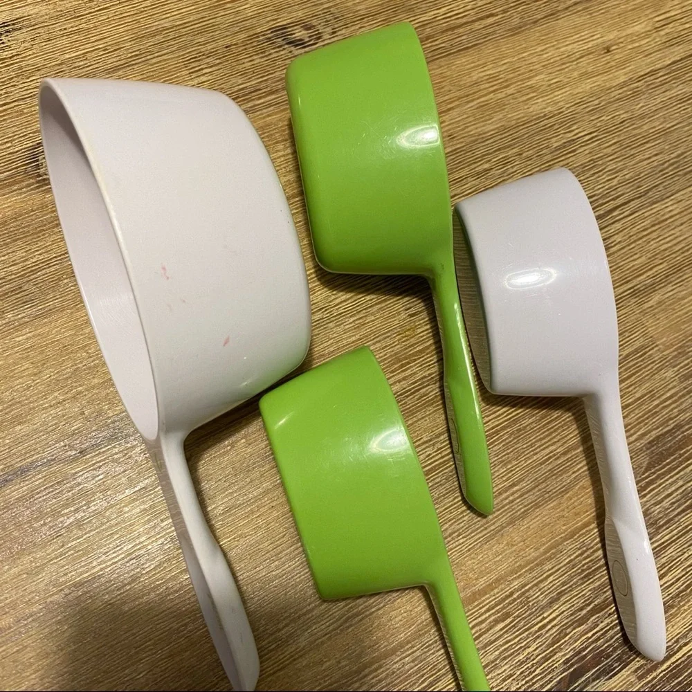 Set of Measuring Cups and Spoons